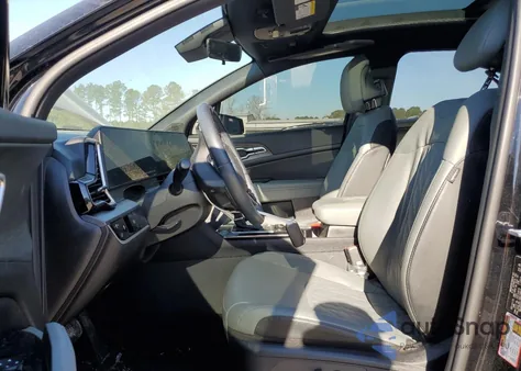 2024 Kia Sportage X Line из США, поврежденный, VIN 5XYK6CDF1RG152402